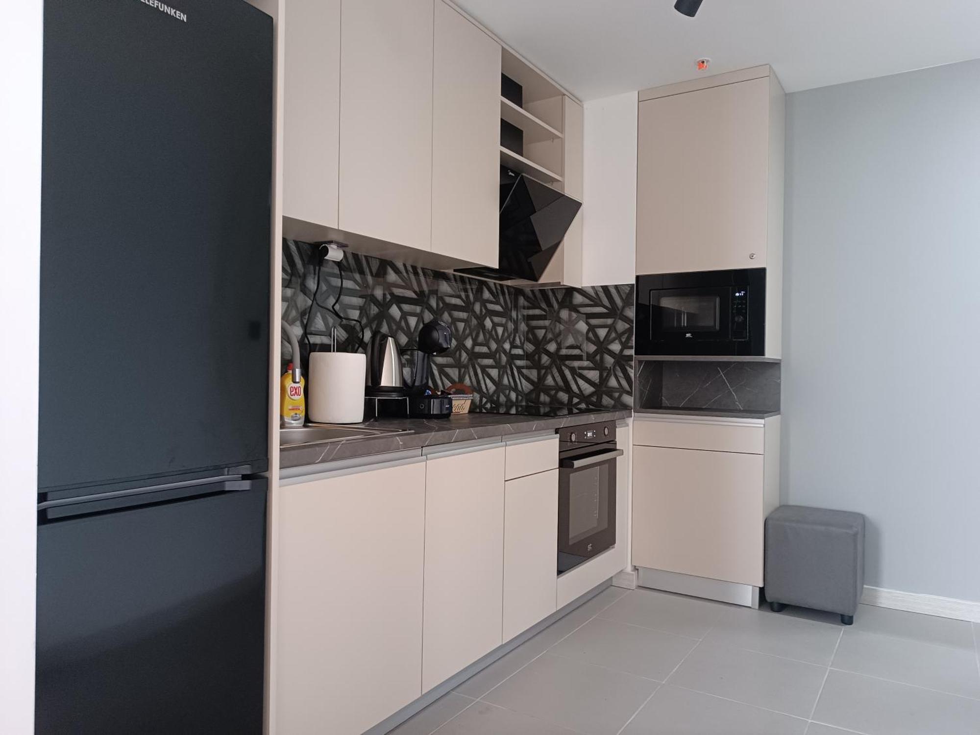 19Th & 18Th Floor Secure Apartments With Pool & Fitness & Parking Included In Price Скопие Екстериор снимка