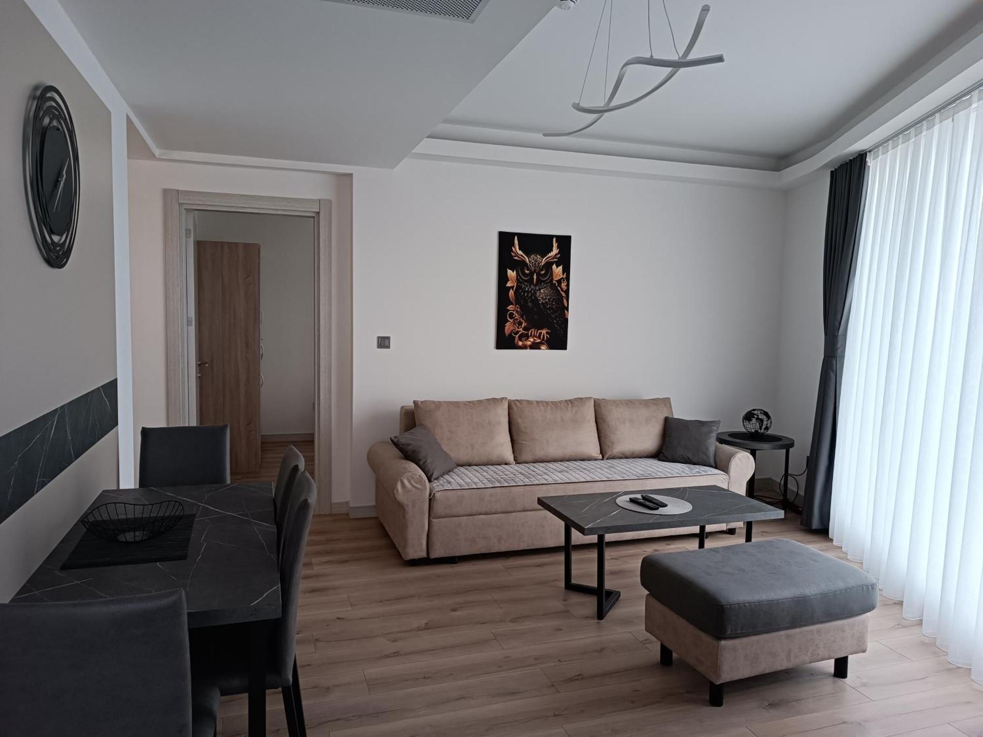 19Th & 18Th Floor Secure Apartments With Pool & Fitness & Parking Included In Price Скопие Екстериор снимка